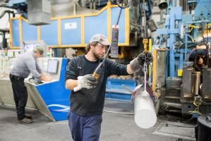 Manufacturers Increase Efforts to Woo Workers to Rural Areas